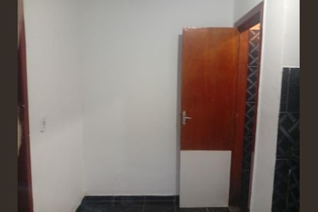 Sala de kitnet/studio para alugar com 1 quarto, 22m² em Paciência, Rio de Janeiro