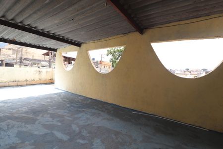 Casa para alugar com 180m², 3 quartos e 2 vagasQuintal superior