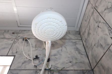 Casa para alugar com 180m², 3 quartos e 2 vagasBanheiro