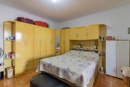 Casa à venda com 260m², 4 quartos e 3 vagas Casa à venda com 260m², 4 quartos e 3 vagasQuarto 3