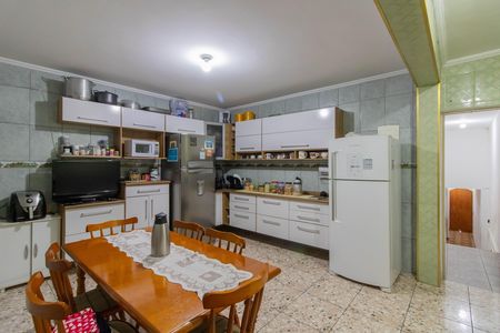 Casa à venda com 260m², 4 quartos e 3 vagas Casa à venda com 260m², 4 quartos e 3 vagasCozinha