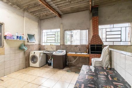 Casa à venda com 260m², 4 quartos e 3 vagas Casa à venda com 260m², 4 quartos e 3 vagasArea de Serviço
