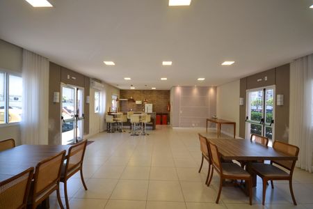 Apartamento para alugar com 50m², 2 quartos e 1 vaga Apartamento para alugar com 50m², 2 quartos e 1 vagaÁrea comum - Salão de festas