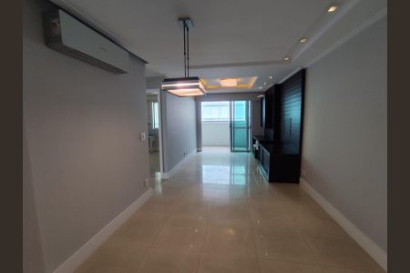 Apartamento à venda com 92m², 2 quartos e 2 vagasSala