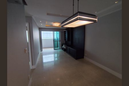 Apartamento à venda com 92m², 2 quartos e 2 vagasSala