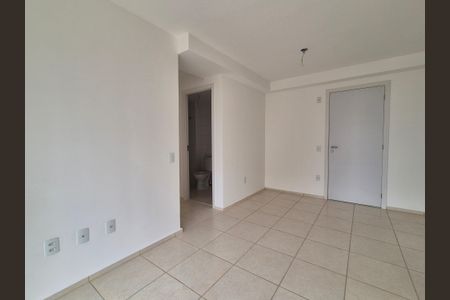 Sala  de apartamento à venda com 3 quartos, 51m² em Barra Olímpica, Rio de Janeiro