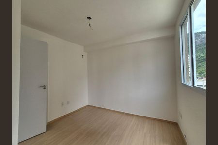 Apartamento à venda com 60m², 3 quartos e 1 vaga