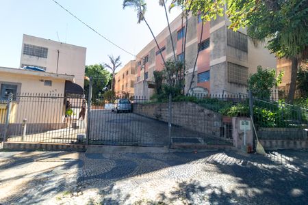 Apartamento à venda com 80m², 3 quartos e 2 vagasFachada