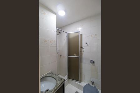 Apartamento à venda com 80m², 3 quartos e 2 vagasBanheiro