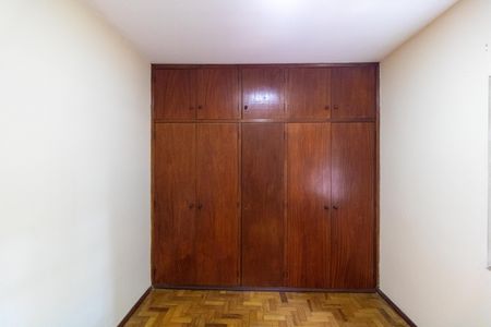 Apartamento à venda com 80m², 3 quartos e 2 vagasQuarto 01