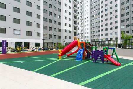 Apartamento à venda com 39m², 2 quartos e 1 vaga Apartamento à venda com 39m², 2 quartos e 1 vagaÁrea comum - Playground