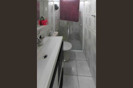 Apartamento à venda com 48m², 2 quartos e sem vagaBanheiro