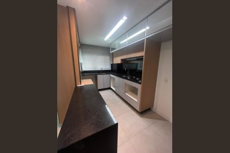 Apartamento à venda com 85m², 2 quartos e 2 vagasCozinha