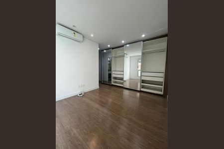Apartamento à venda com 85m², 2 quartos e 2 vagasQuarto