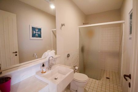 Casa à venda com 348m², 3 quartos e 4 vagas