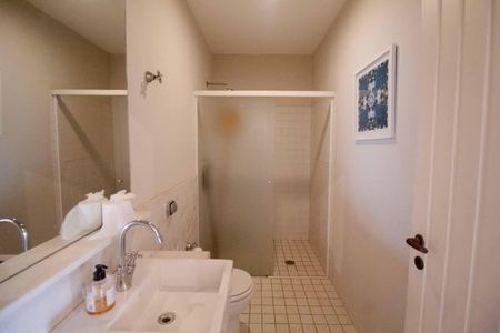 Casa à venda com 348m², 3 quartos e 4 vagas