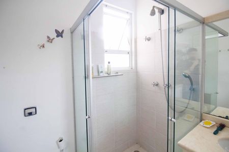 Casa à venda com 348m², 3 quartos e 4 vagas