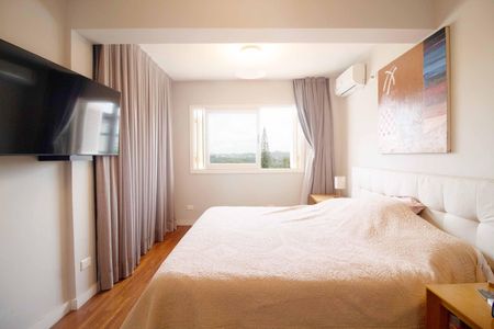 Casa à venda com 348m², 3 quartos e 4 vagas