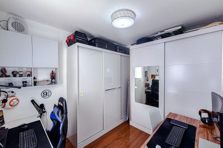 Apartamento à venda com 68m², 3 quartos e 2 vagas Apartamento à venda com 68m², 3 quartos e 2 vagasQuarto 2