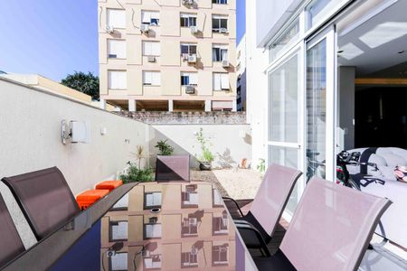 Apartamento para alugar com 105m², 1 quarto e 2 vagasVaranda 