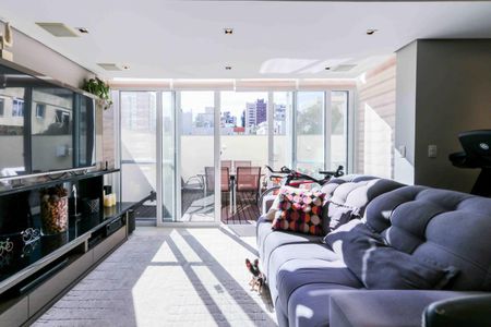 Sala  de apartamento para alugar com 1 quarto, 105m² em São João, Porto Alegre