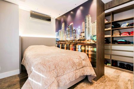 Quarto de apartamento para alugar com 1 quarto, 105m² em São João, Porto Alegre