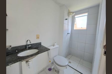 Banheiro da Suíte de apartamento para alugar com 2 quartos, 55m² em Novo Osasco, Osasco
