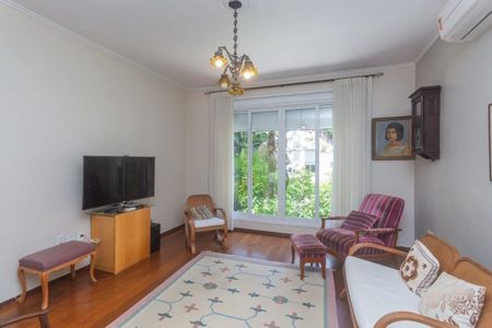 Sala  de casa para alugar com 3 quartos, 241m² em Petrópolis, Porto Alegre