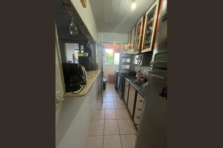 Cozinha de apartamento à venda com 1 quarto, 45m² em Farrapos, Porto Alegre