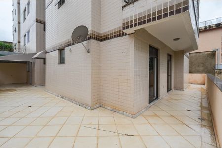 Apartamento para alugar com 225m², 4 quartos e 3 vagasÁrea Privativa