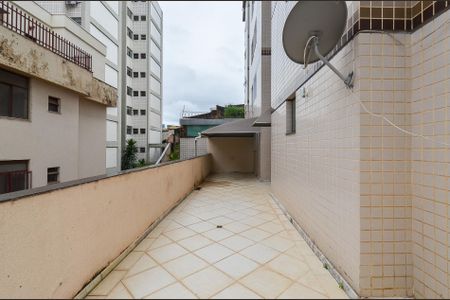 Apartamento para alugar com 225m², 4 quartos e 3 vagasÁrea Privativa