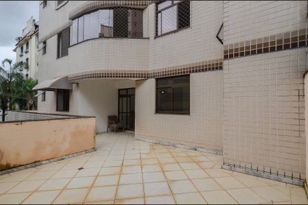 Apartamento para alugar com 225m², 4 quartos e 3 vagasÁrea Privativa