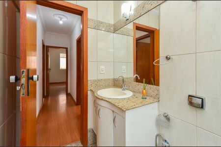 Apartamento para alugar com 225m², 4 quartos e 3 vagasBanheiro Social