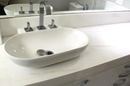 Apartamento para alugar com 200m², 3 quartos e 3 vagasBanheiro da Suíte 3