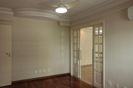 Apartamento para alugar com 200m², 3 quartos e 3 vagasSala 2