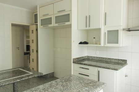 Apartamento para alugar com 200m², 3 quartos e 3 vagasCozinha 