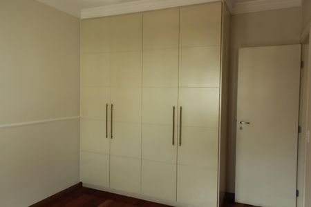 Apartamento para alugar com 200m², 3 quartos e 3 vagasSuíte 2