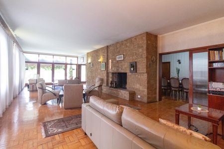 Casa à venda com 539m², 8 quartos e 4 vagas