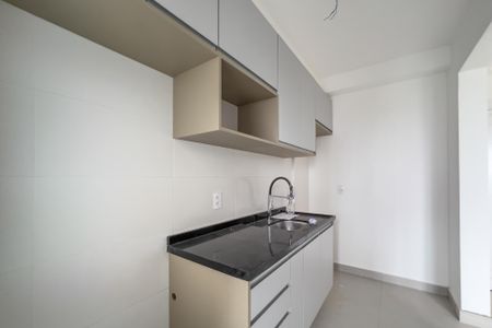 Apartamento para alugar com 68m², 2 quartos e 1 vaga Apartamento para alugar com 68m², 2 quartos e 1 vagaCozinha e área de serviço