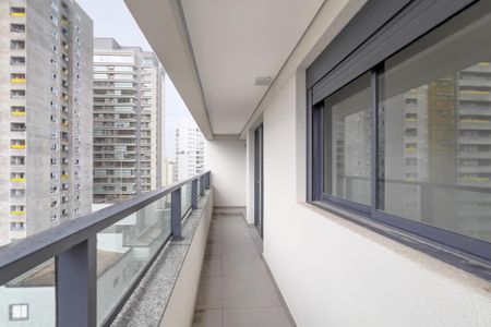 Apartamento para alugar com 68m², 2 quartos e 1 vaga Apartamento para alugar com 68m², 2 quartos e 1 vagaVaranda