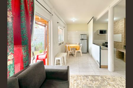 Casa para alugar com 75m², 2 quartos e 2 vagasSala 2