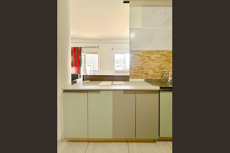 Casa para alugar com 75m², 2 quartos e 2 vagasCozinha 1