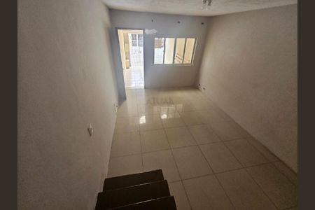 Casa à venda com 3 quartos, 68m² em Pedreira, São Paulo