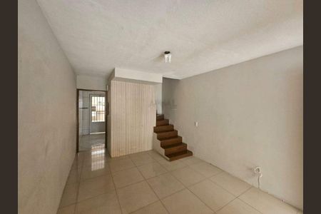 Casa à venda com 3 quartos, 68m² em Pedreira, São Paulo