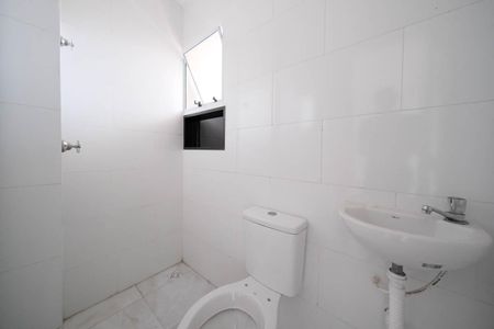 Banheiro de apartamento para alugar com 1 quarto, 23m² em Artur Alvim, São Paulo