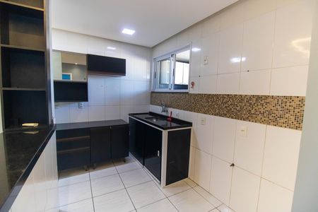 Casa para alugar com 80m², 2 quartos e sem vaga Casa para alugar com 80m², 2 quartos e sem vagaCozinha