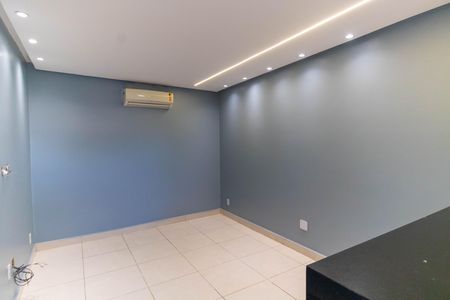 Casa para alugar com 80m², 2 quartos e sem vaga Casa para alugar com 80m², 2 quartos e sem vagaSala