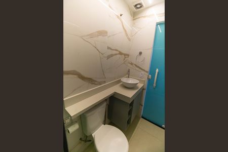 Casa para alugar com 80m², 2 quartos e sem vaga Casa para alugar com 80m², 2 quartos e sem vagaBanheiro