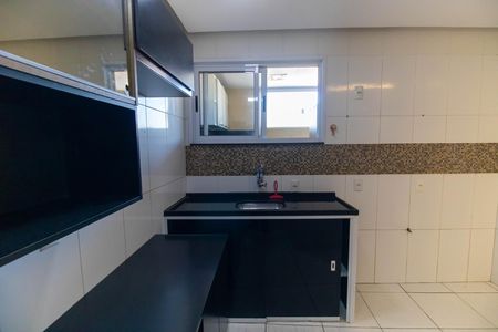 Casa para alugar com 80m², 2 quartos e sem vaga Casa para alugar com 80m², 2 quartos e sem vagaCozinha