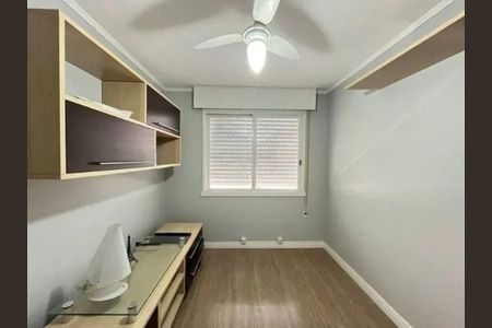 Quarto 1 de apartamento para alugar com 2 quartos, 63m² em Higienópolis, Porto Alegre
